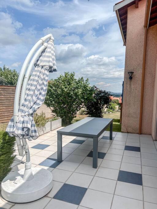 Magnifique Maison A Lentilly - Piscine 外观 照片