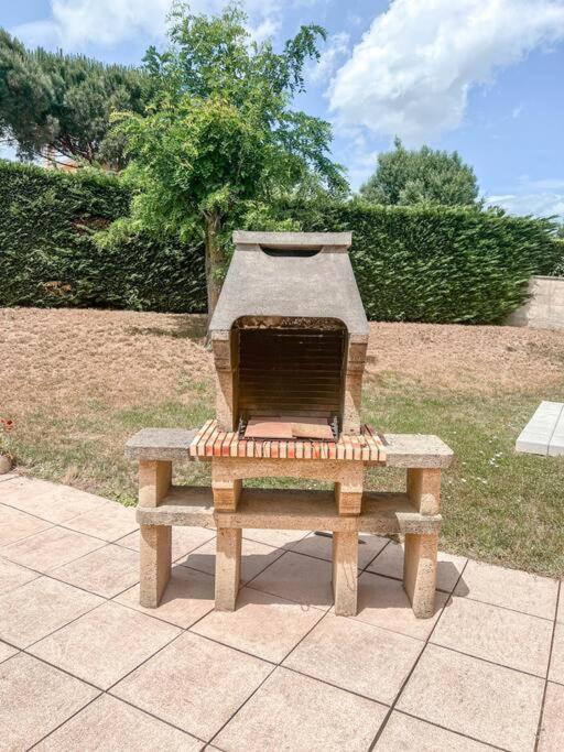 Magnifique Maison A Lentilly - Piscine 外观 照片