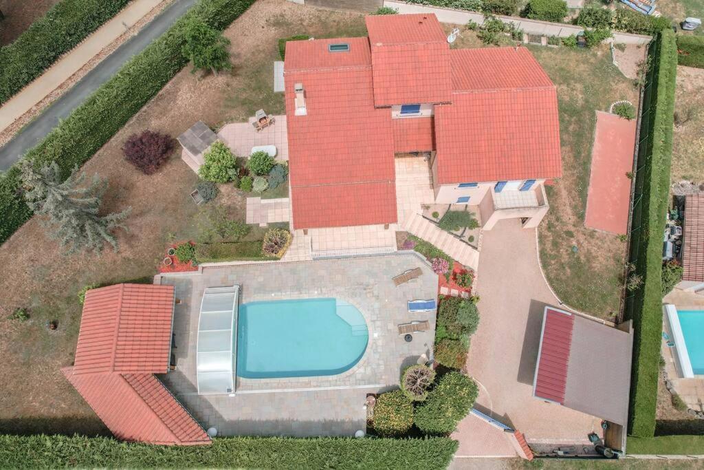 Magnifique Maison A Lentilly - Piscine 外观 照片
